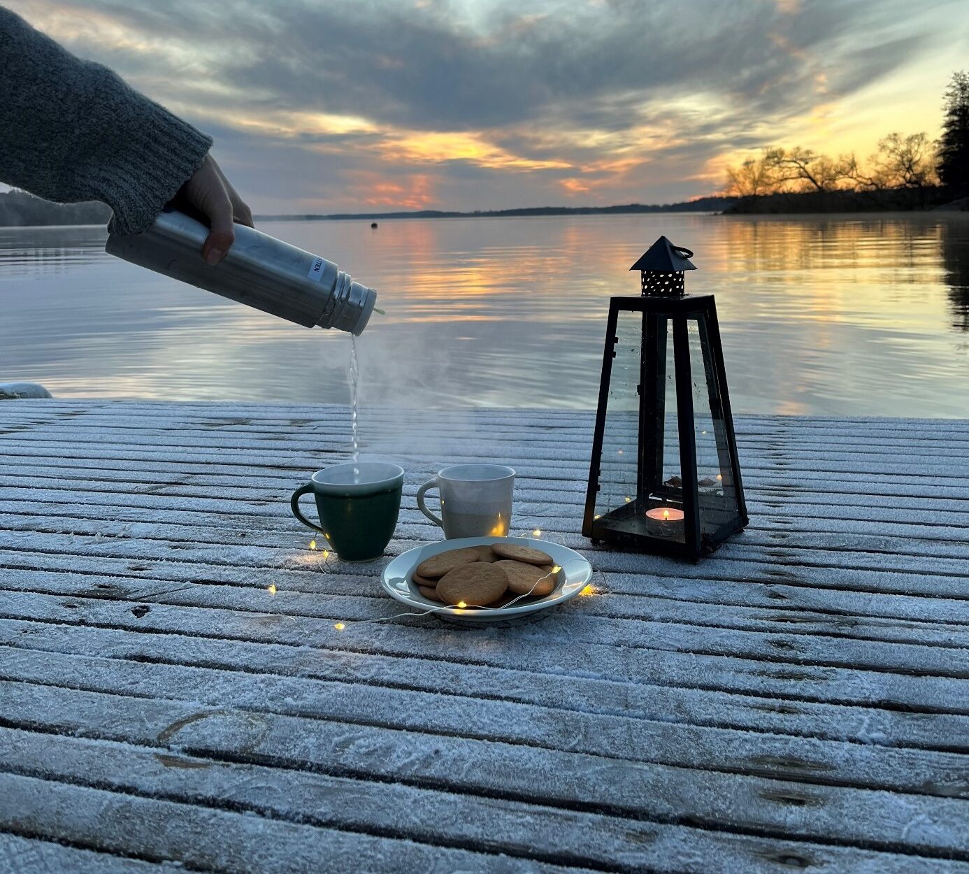 Personaldag i vinterskrud bild